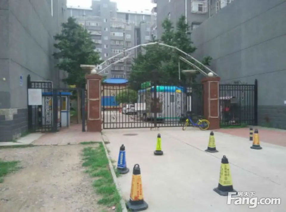 小区相关图