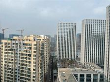 梦城房产汽车东站双地铁 名汇平创业房年4万豪华装修