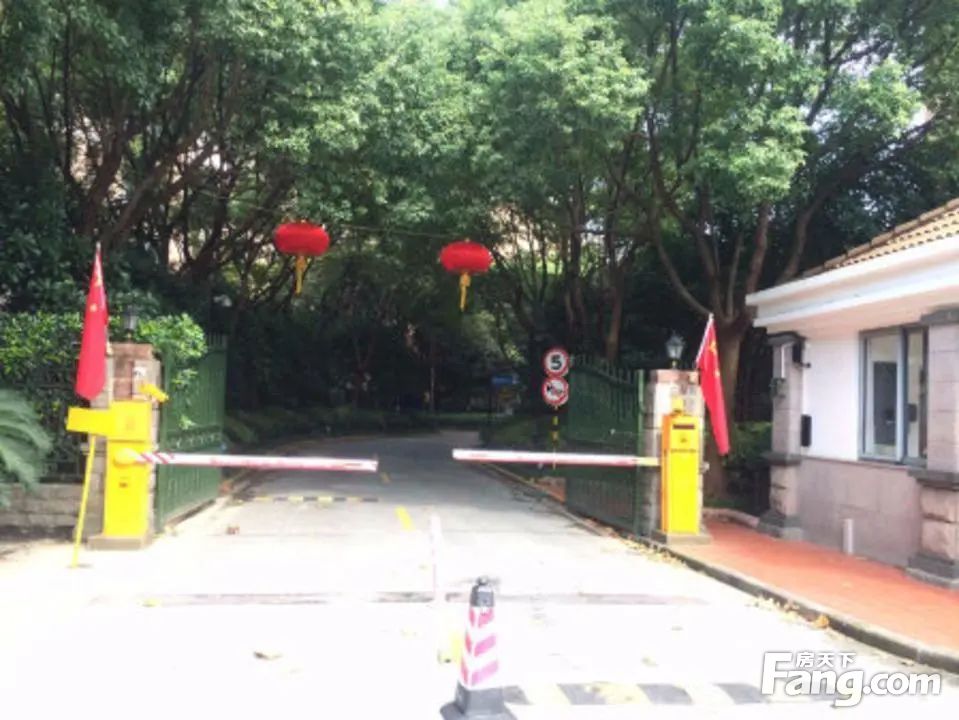 小区相关图