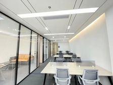 免佣!四海城写字楼156方全新装修 21格局家具 地段好招人