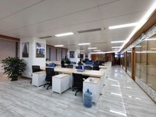 优惠价格!天安科技园豪华办公室出租 全自动玻璃大门 大气前台