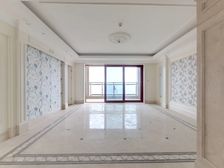 汉街旁 万达御湖壹号 业主诚心卖 开发商精装5房 老证费用少