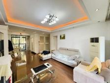 前看别墅景观 采光好 户型正气 接受置换 满五年诚心出售。