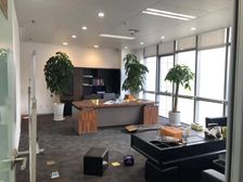 高铁站建正东方中心366平带家具出租看房方便