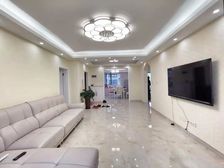 老业主委托,业主置换打新急售,满五税低全明结构,近地铁急售