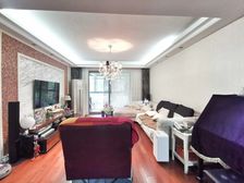 老业主委托,价格好谈,接受置换,带产权车位,全明南北通透。