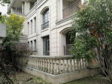 绿地新南路壹号别墅 277平4居 南向简装修 方便看房