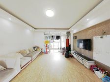 白鹭园大三房精装修诚心出售楼层很好,价格便宜