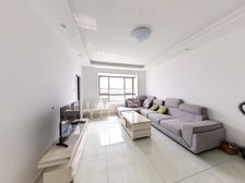 汀兰苑房东自住装修出售,单价一万一平带产权车位