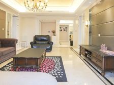 长风 3室2厅3卫 188.0平米 诚意出售满五