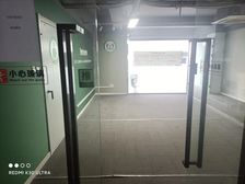 市中心!三阳广场地铁口!实拍恒隆254平! 精装带家具隔断!