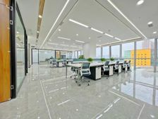 免佣高新地铁艺术现房丨电梯口纯接待丨7隔间50工位丨中航城市