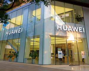 年租金30万 通州万达临街旺铺 品牌租约 可落个人名 有房本