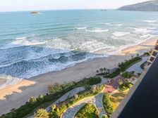 双月湾宝安虹海湾海景房 精装修拎包入住 首付2万送家电