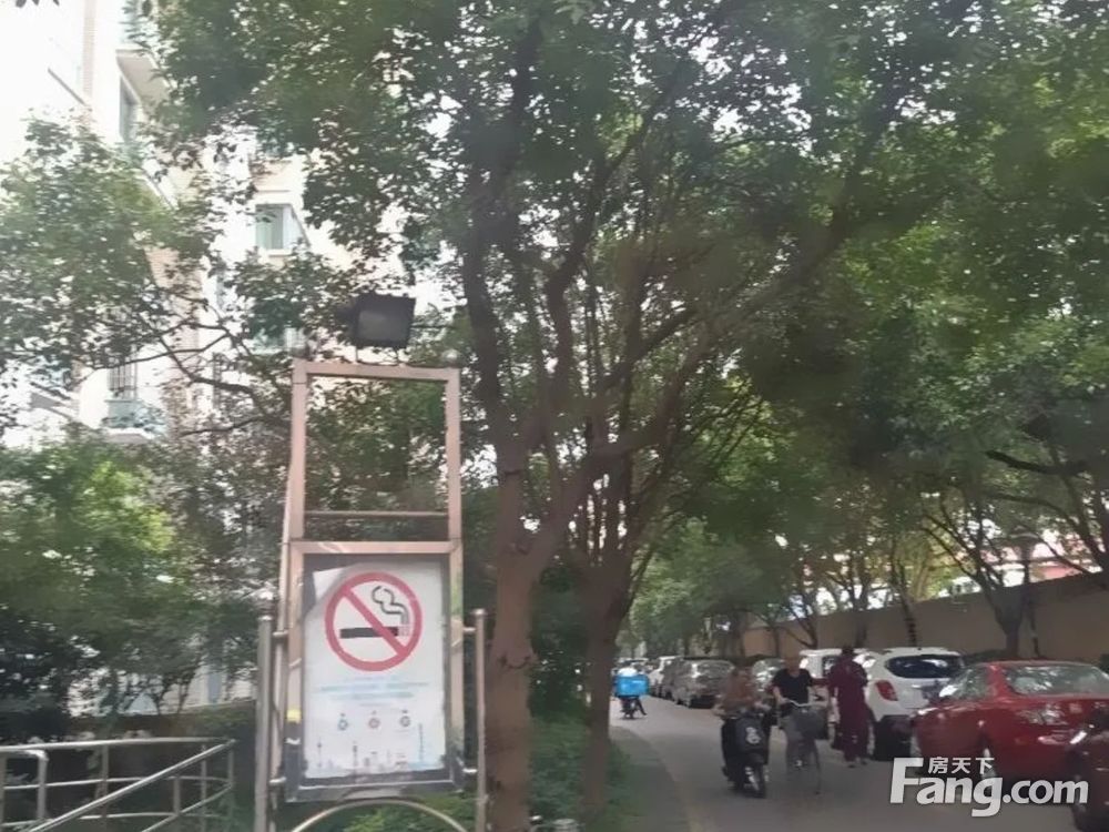 小区相关图