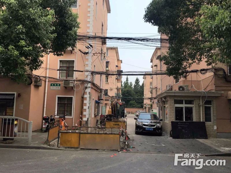 小区相关图