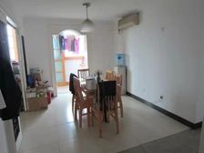 老业主 联宝公寓 南北4居室 人车分流 有儿童游乐场和绿化