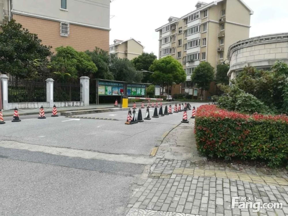 小区相关图
