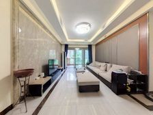 新出 雅居乐富春山居 安静大三房 可改四房 业主诚心出售