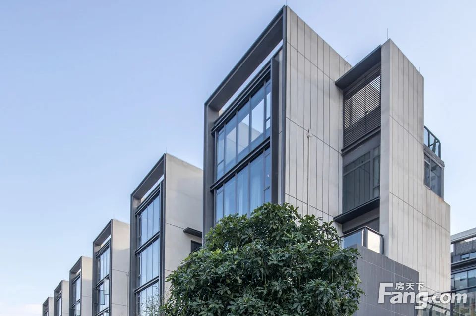 南向豪华装修 内转单位 急售 价格可谈送管理,广州黄埔科学城天健天玺