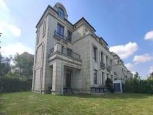 绿地海珀风华 272平4居 南向豪华装修