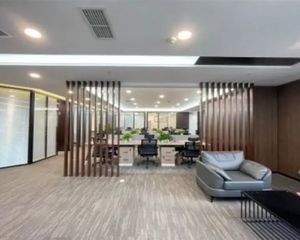 便捷交通 财富的象征 临朝外SOHO 尚都 万通中心 出售
