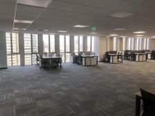 苏州桥西海国际中心 精装带家具 户型方正 随时可入驻办公