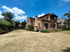 大虹桥南加州风格次新别墅,花园1000平,纯毛坯,等待有缘人