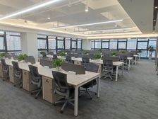 70元含税租国家园区,精装带家具,免费大小会议室,露天阳台。