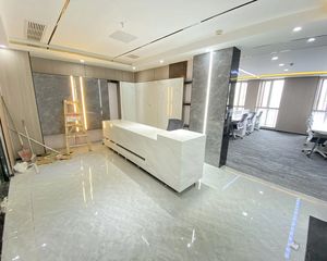 地铁可达、西贵金沙中坝、贵气之地、商业繁荣、人聚财聚万和中心