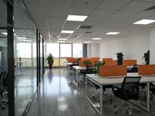 洛克时代中心 个人业主直租 精装带家具 随时可用