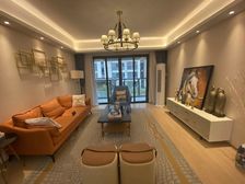 星悦江南 3室2厅2卫 精装修 153万元 118平米