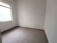 碧桂园双拼别墅,260平大院子,房源采光好,南北通透