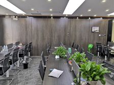 现成大业务区 万达中心150平 送免租期 家具齐全 直接办公