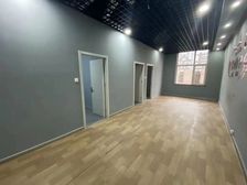 宝能创业中心 精装修 交通便利 位置繁华 办公舒适 免费选址