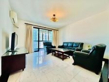 小区中心位置,一梯两户,板式南北通!送产权车位!诚意出售!