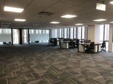 苏州桥西海国际中心 精装带家具 户型方正 随时可入驻办公