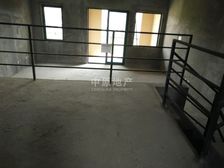 钻石岛3+1联排中户 小区中间位置 有钥匙看房方便