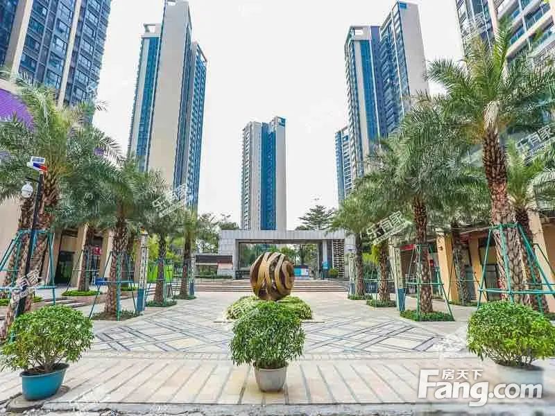 海逸城邦促销99万首付1万中层南向3房