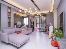 笋盘!本周必买!楼上一层全送!电梯复式 送南北双露台!