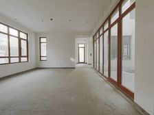 燕西华府C区大独栋,流水清清 ,鸟语花香,