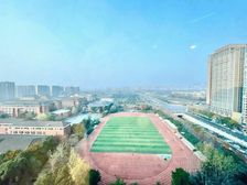 采光通透 年前特价 年后就租不到了 地铁口上下班 视野无遮挡