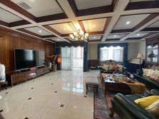 房东回深圳发展 带室内电梯 上下4层半 有露台有地下室有车位