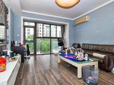 精装两梯两户,带产权车位,业主降价急售,看房方便