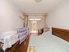 笋盘!大两房 可 改三房 且一楼双院 子 满五诚售 接受置换