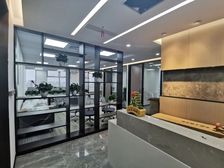 联洋商圈9/18号线上 精装拎包办公 全新223平招租