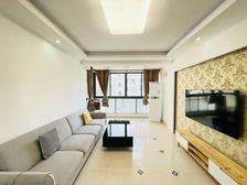 最近地铁丨各付税丨带地库丨业主改善已经看好只等这边房子出售丨