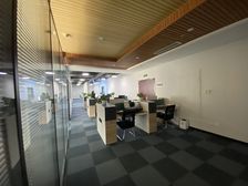 崂山行政审批大厅的纯写字楼!313平高档写字楼地铁单价1.9