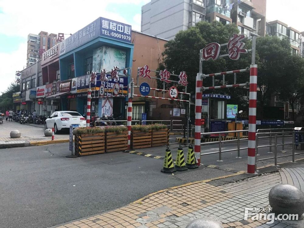小区相关图