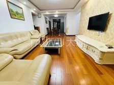 老房东委托 出门就是世纪公园 楼龄新 飞机户型南北通 位置好